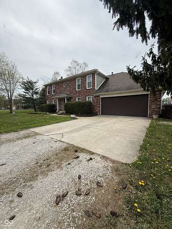 4.49 Acres of Land with Home for Sale in Greenfield, Indiana
