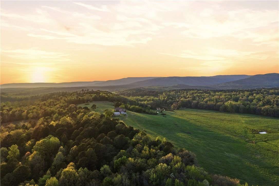 173 Acres of Recreational Land with Home for Sale in Clarksville, Arkansas