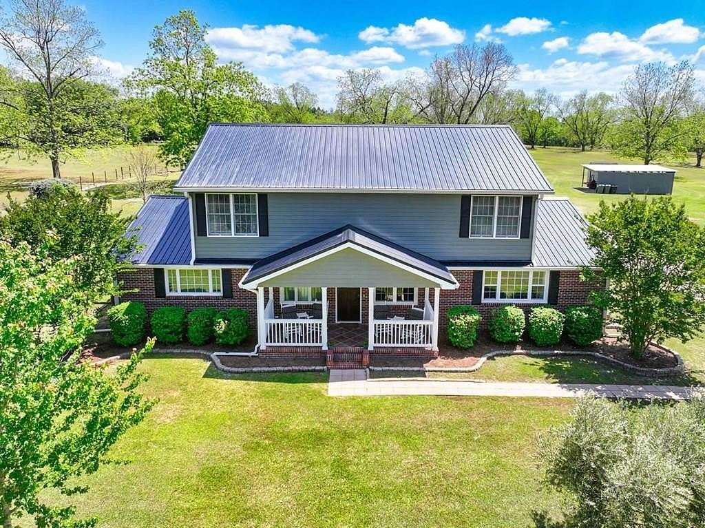 15.3 Acres of Land with Home for Sale in Ochlocknee, Georgia