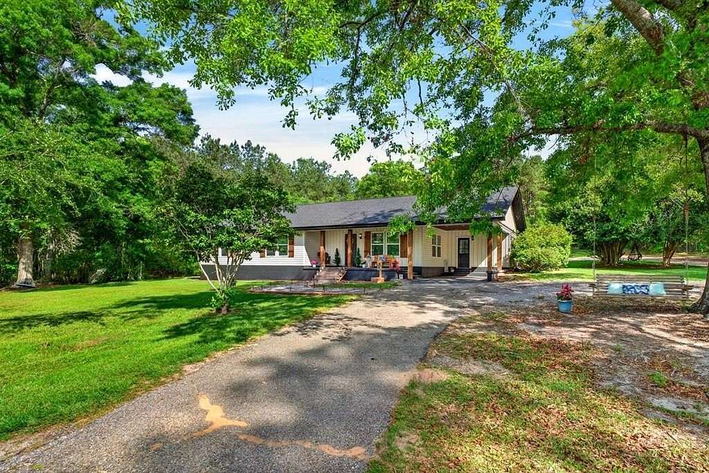 34.3 Acres of Land with Home for Sale in Poplarville, Mississippi