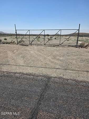 1 Acre of Residential Land for Sale in Clint, Texas