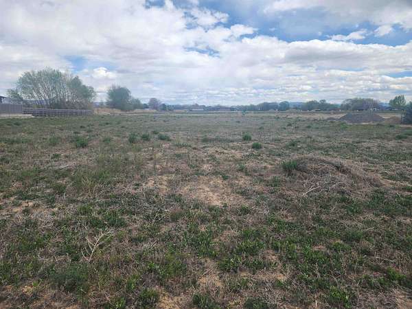 1 Acre of Residential Land for Sale in Fruita, Colorado