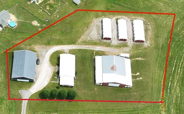 4.3 Acres of Improved Mixed-Use Land for Sale in McKee, Kentucky