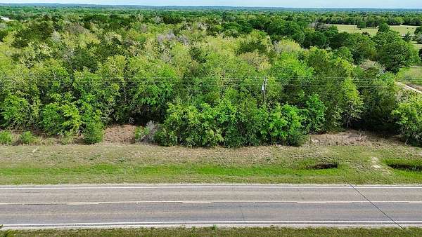 7.7 Acres of Land for Sale in Ledbetter, Texas