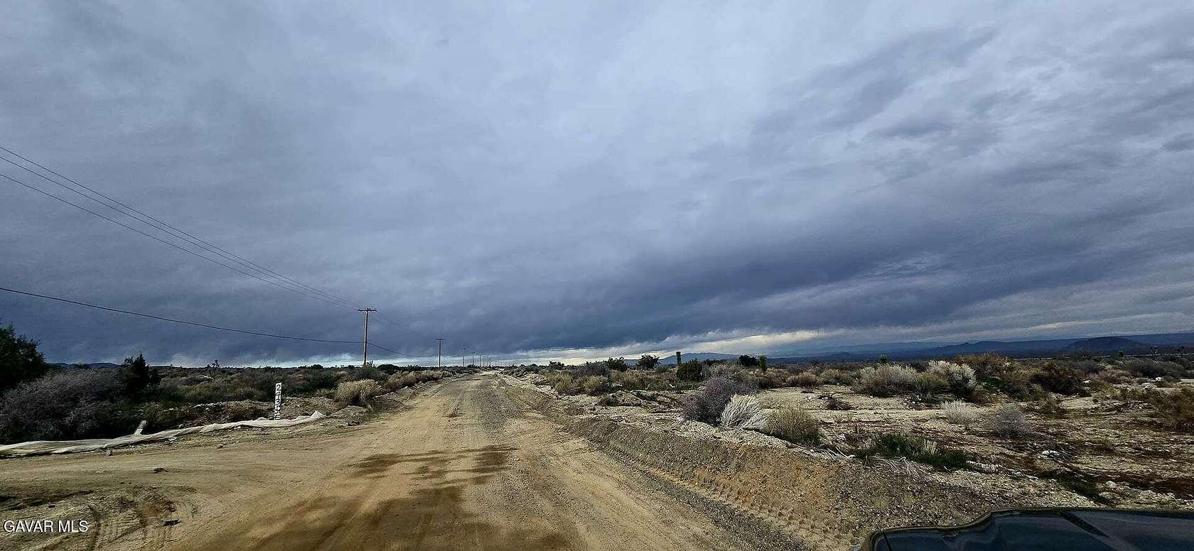 9.5 Acres of Land for Sale in Llano, California