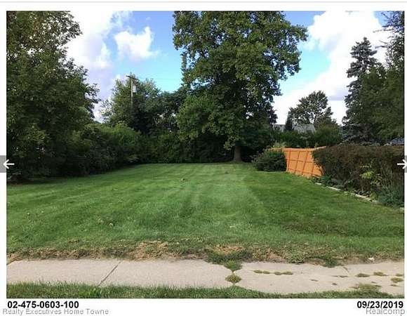 0.26 Acres of Residential Land for Sale in Marine City, Michigan