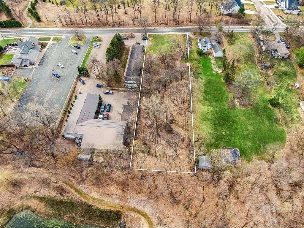 1 Acre of Residential Land for Sale in Shorewood, Minnesota