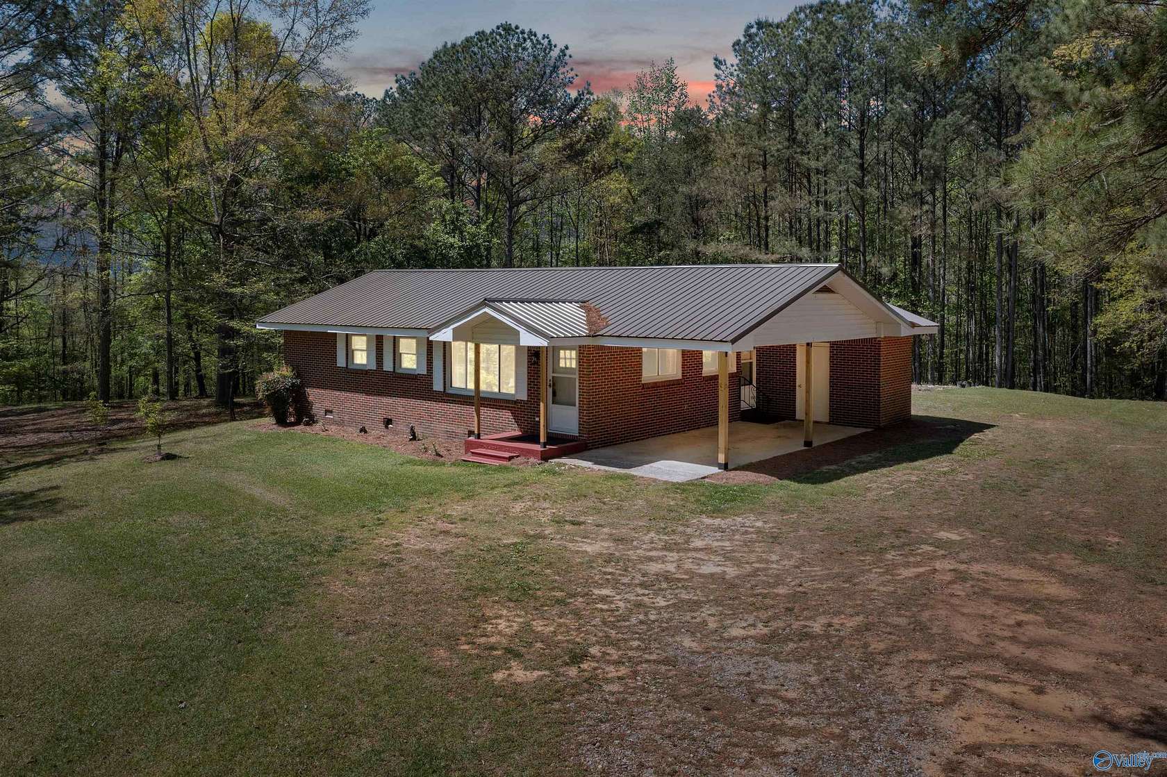 4.2 Acres of Land with Home for Sale in Gadsden, Alabama