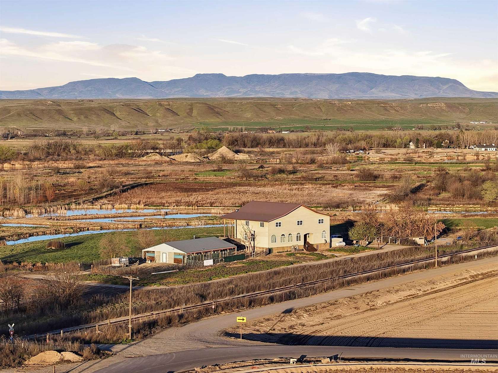 1.66 Acres of Land with Home for Sale in New Plymouth, Idaho