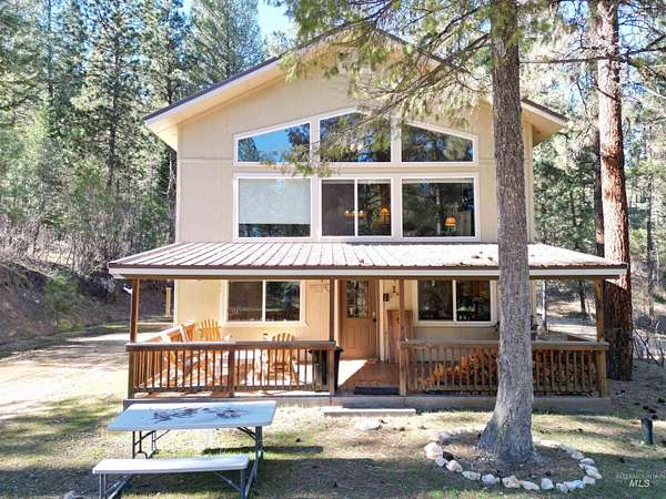 2 Acres of Land with Home for Sale in Garden Valley, Idaho