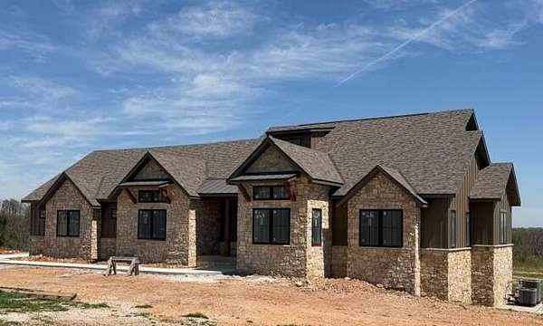 9 Acres of Land with Home for Sale in Nixa, Missouri