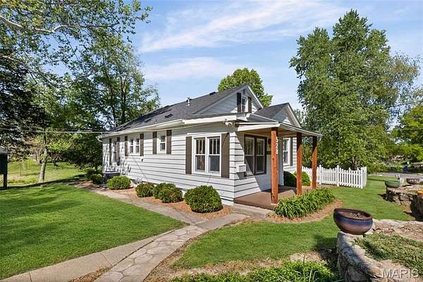 2 Acres of Land with Home for Sale in Bethalto, Illinois