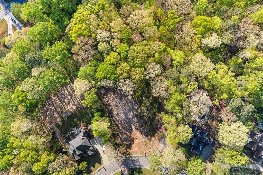 1 Acre of Residential Land for Sale in Lawrenceville, Georgia