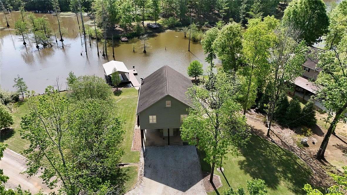 68 Acres of Recreational Land with Home for Sale in Eutaw, Alabama