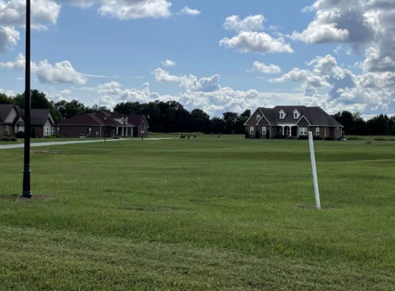 1.68 Acres of Residential Land for Sale in Hillsboro, Tennessee