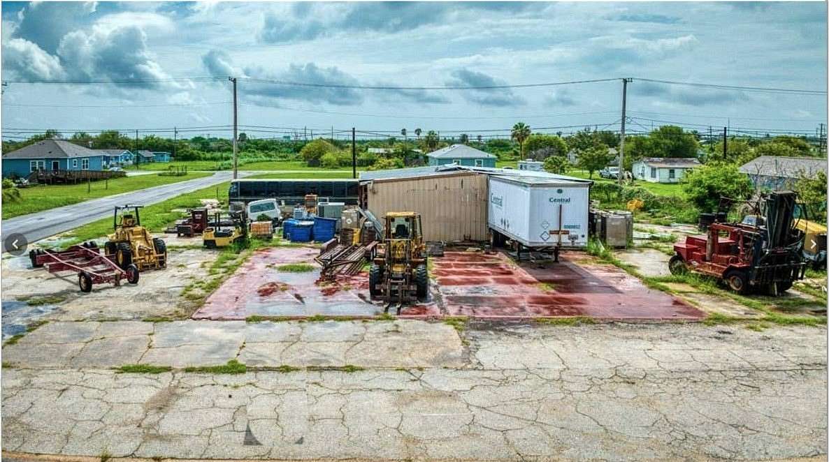 0.36 Acres of Commercial Land for Sale in Aransas Pass, Texas