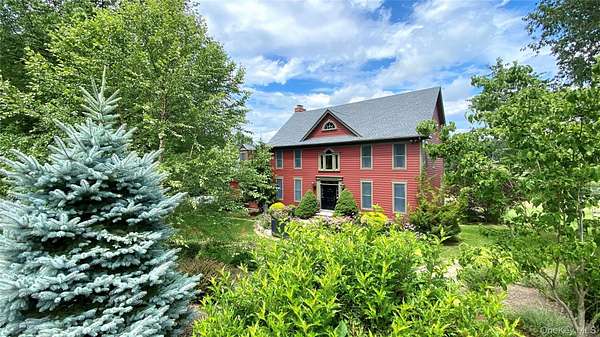 5.4 Acres of Land with Home for Lease in Warwick, New York