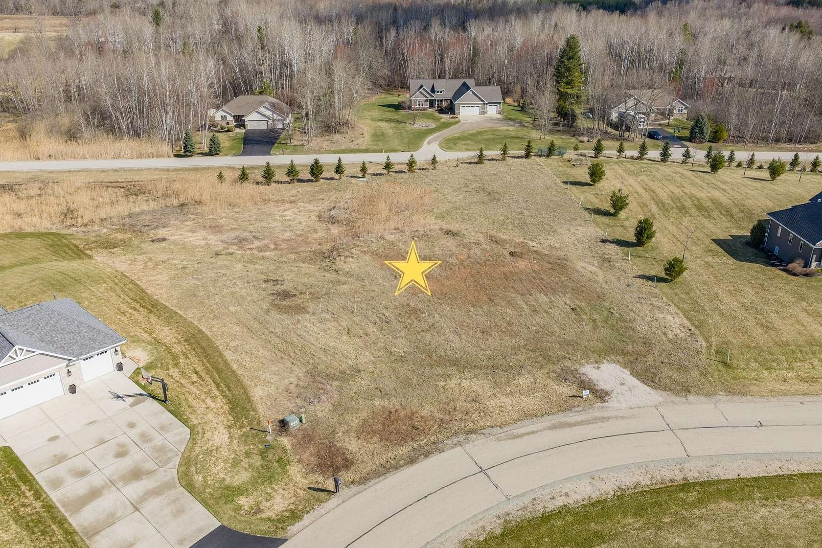 1.5 Acres of Residential Land for Sale in Suamico, Wisconsin