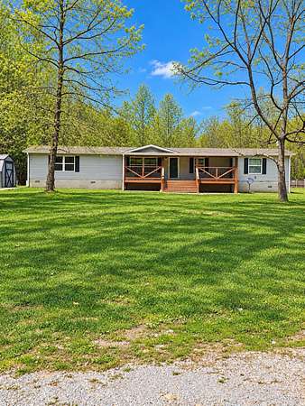 20.7 Acres of Recreational Land with Home for Sale in Junction City, Kentucky
