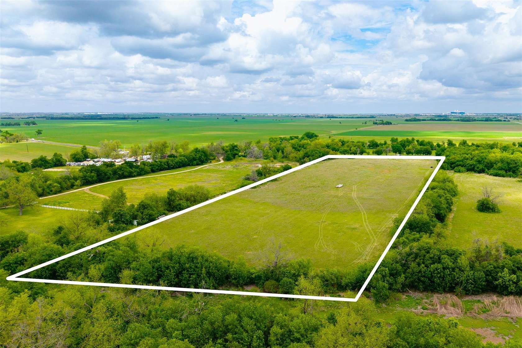 18.5 Acres of Mixed-Use Land for Sale in Taylor, Texas
