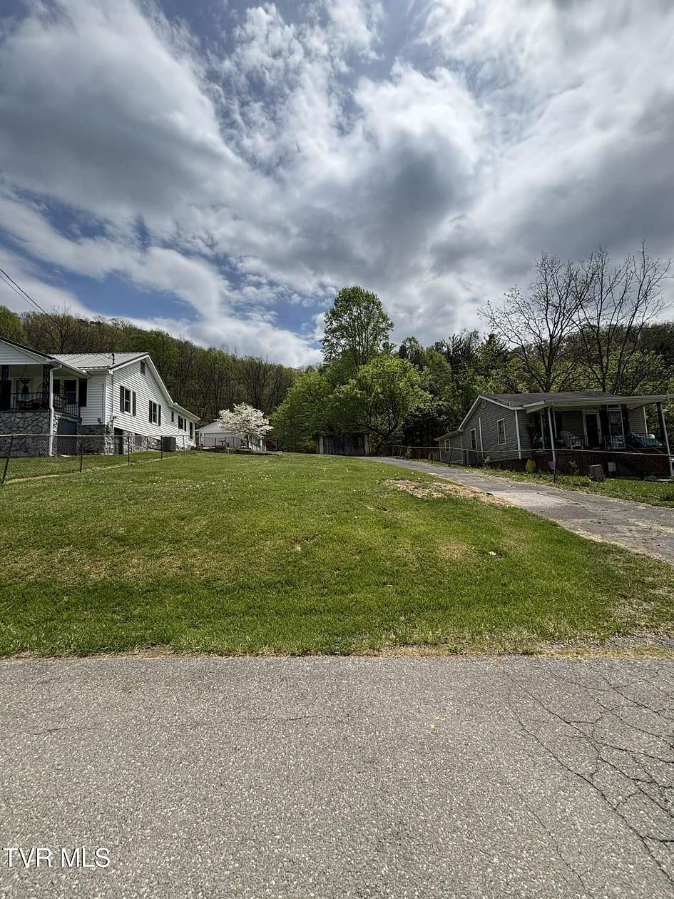 0.22 Acres of Land for Sale in Bristol, Tennessee