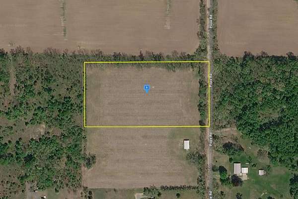 5 Acres of Residential Land for Sale in Jonesville, Michigan