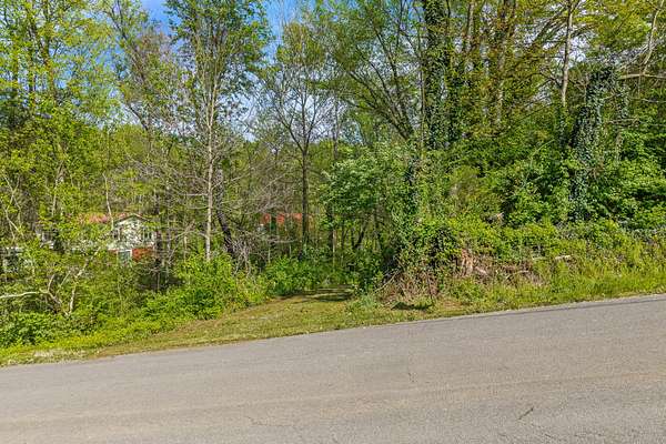 1.29 Acres of Residential Land for Sale in Sweetwater, Tennessee