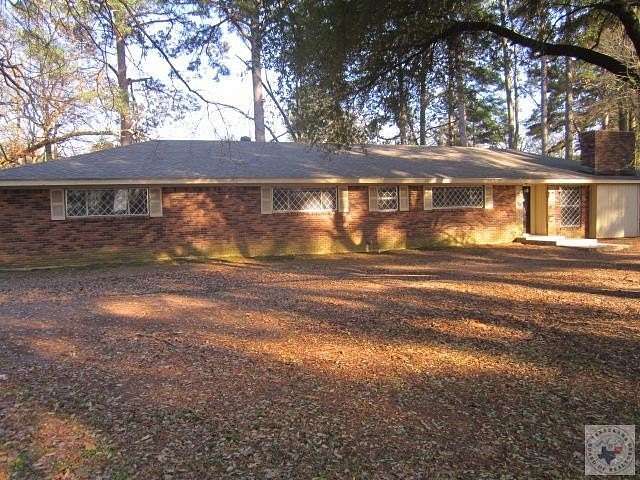 1.5 Acres of Land with Home for Sale in Nash, Texas