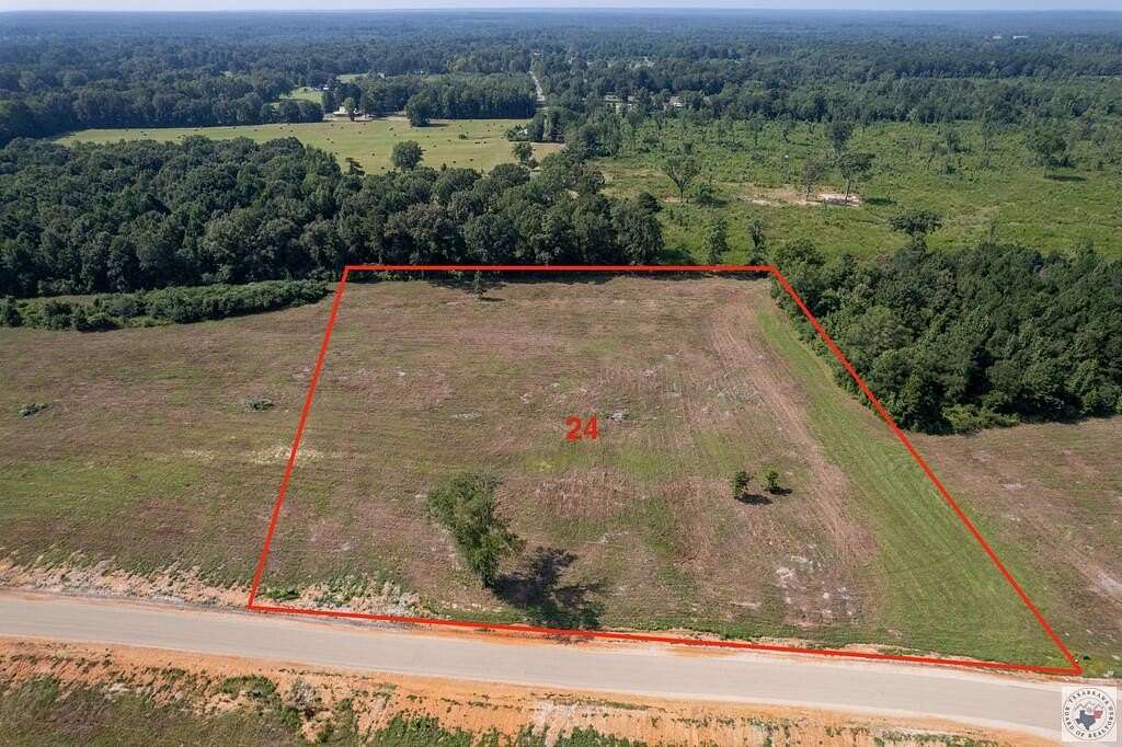 5 Acres of Residential Land for Sale in Fouke, Arkansas