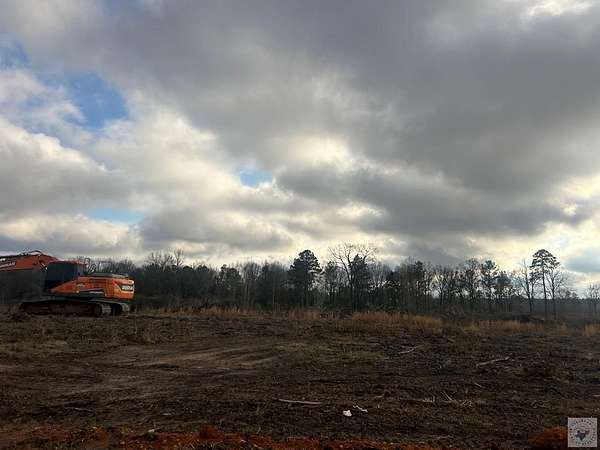 5 Acres of Residential Land for Sale in Fouke, Arkansas