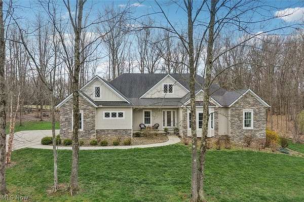 1.52 Acres of Land with Home for Sale in Cuyahoga Falls, Ohio