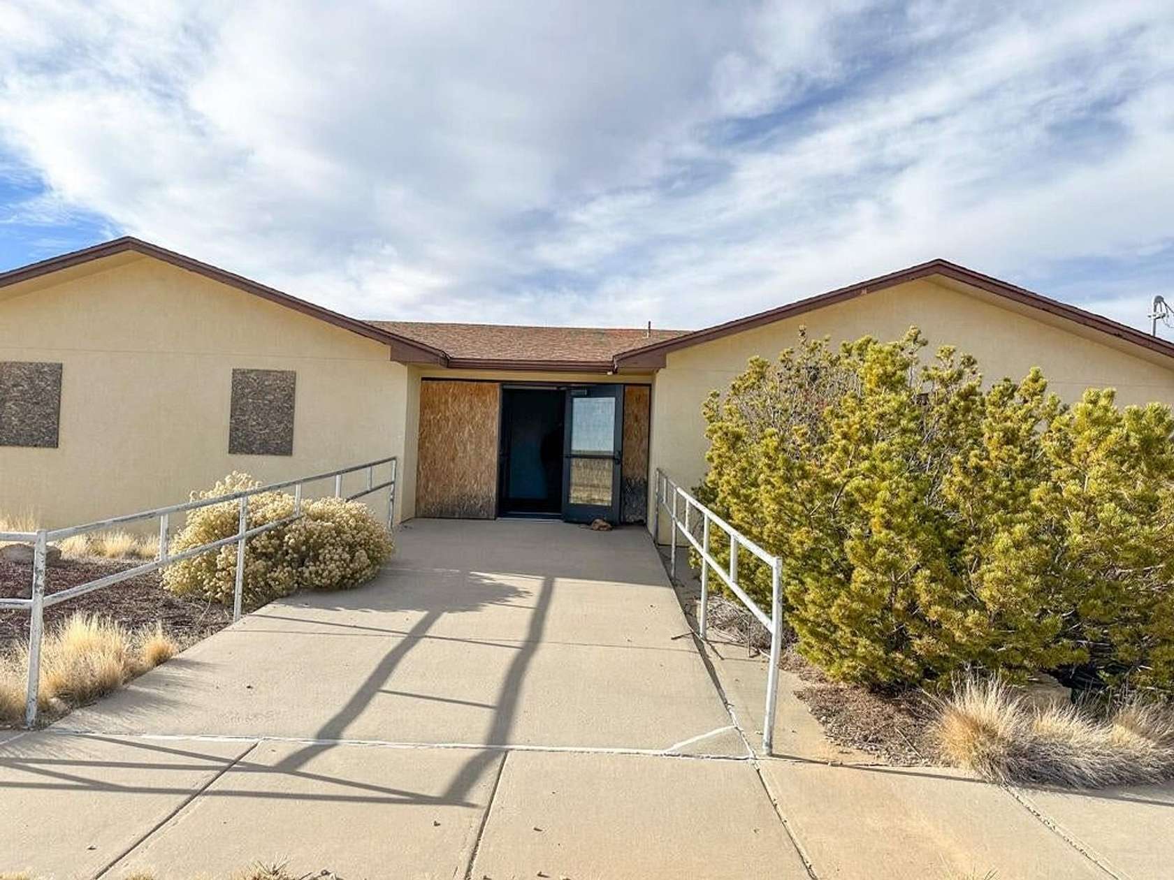 2.68 Acres of Commercial Land for Sale in Pueblo Pintado, New Mexico