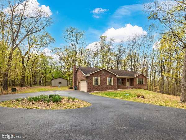 10.9 Acres of Land with Home for Sale in Frederick, Maryland