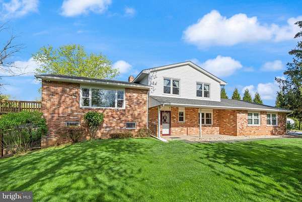 3 Acres of Land with Home for Sale in Jefferson, Maryland