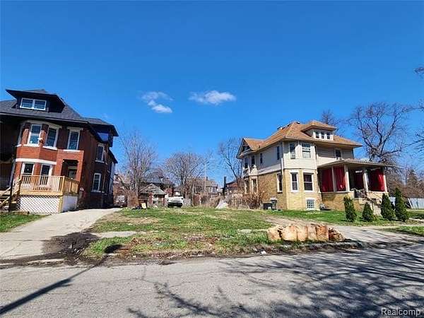 Residential Land for Sale in Detroit, Michigan