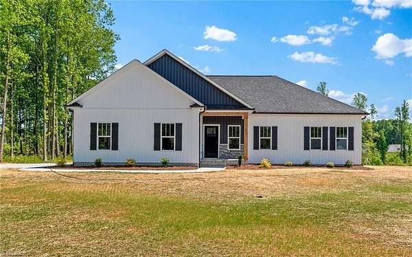 5.28 Acres of Land with Home for Sale in Lexington, North Carolina