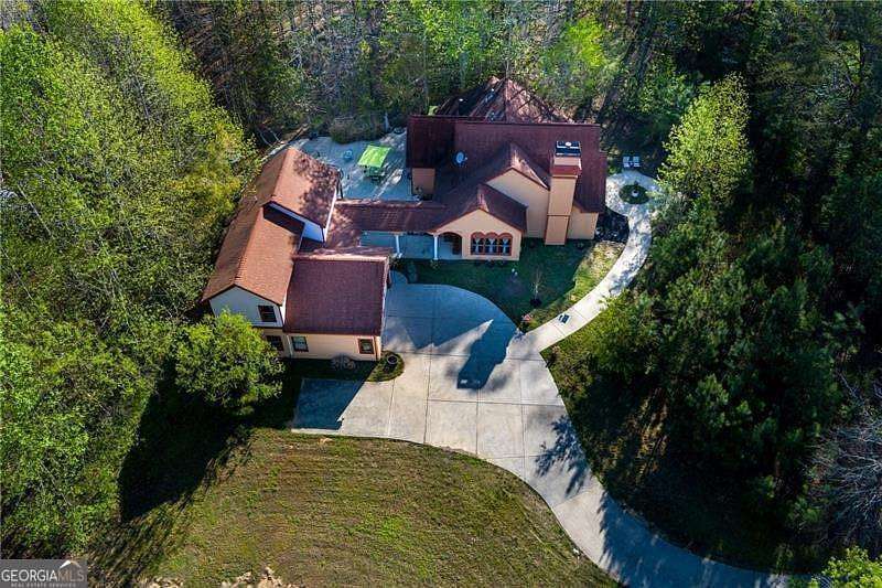 2.6 Acres of Land with Home for Sale in Canton, Georgia