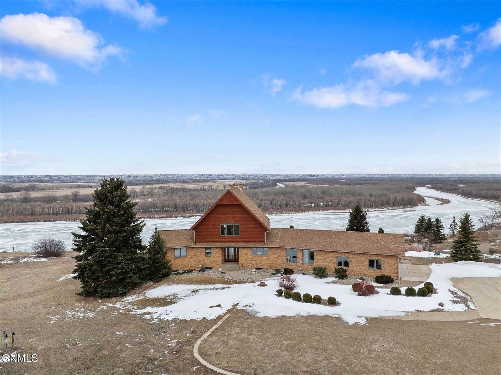 5.43 Acres of Land with Home for Sale in Williston, North Dakota