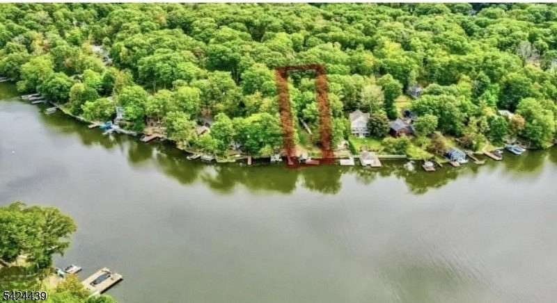 0.2 Acres of Residential Land for Sale in Hopatcong, New Jersey