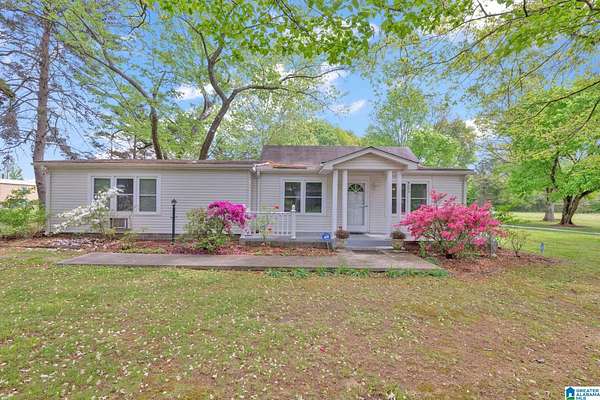 4 Acres of Land with Home for Sale in Toney, Alabama