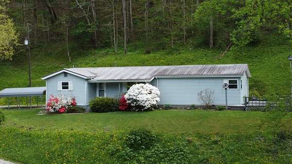 10 Acres of Land with Home for Sale in Pikeville, Kentucky