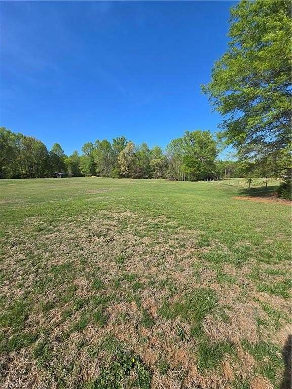 1 Acre of Residential Land for Sale in Reidsville, North Carolina