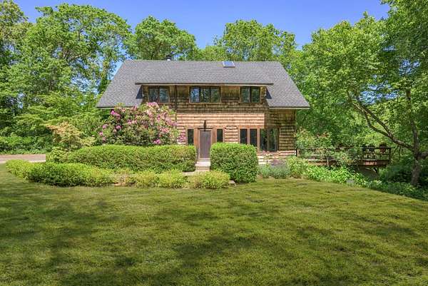 2 Acres of Land with Home for Sale in Water Mill, New York