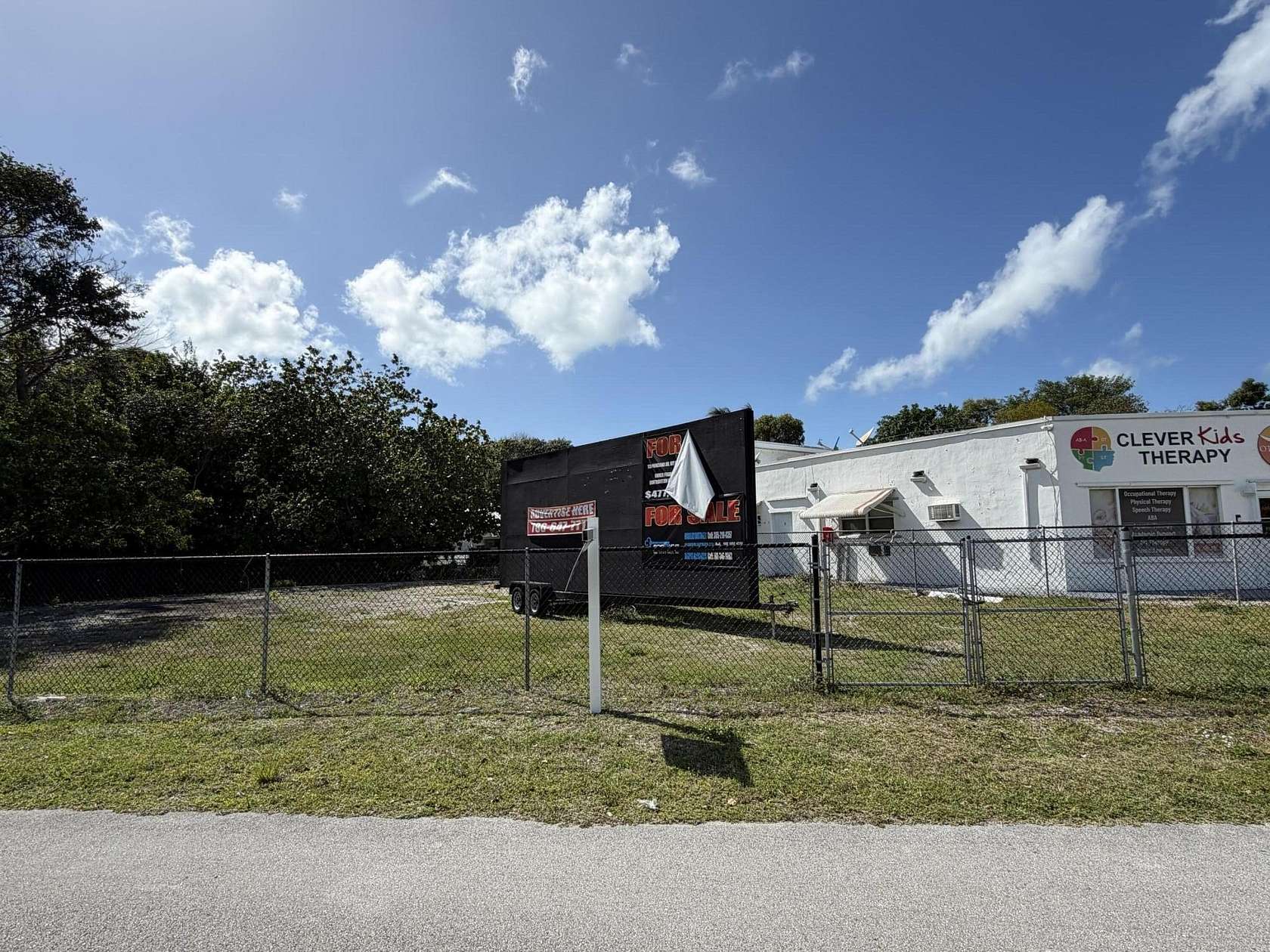 0.14 Acres of Mixed-Use Land for Sale in Key Largo, Florida