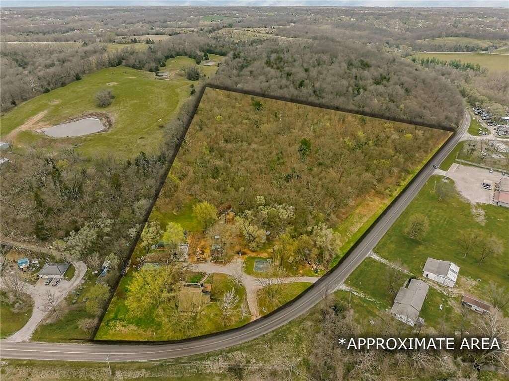 40 Acres of Recreational Land with Home for Sale in Excelsior Springs, Missouri