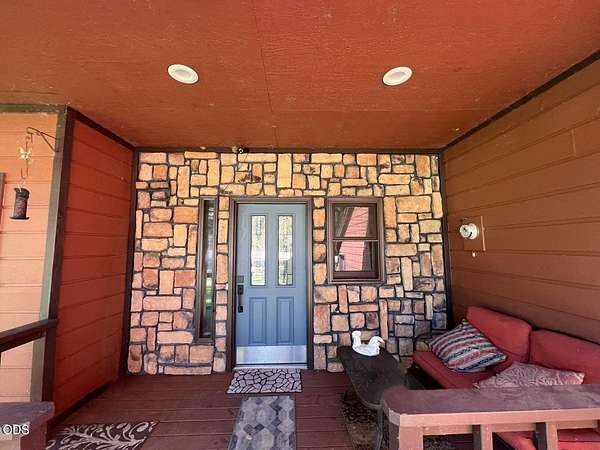 2 Acres of Land with Home for Sale in Merlin, Oregon