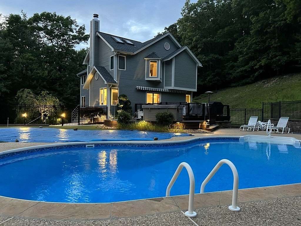 6.12 Acres of Land with Home for Sale in Leominster, Massachusetts