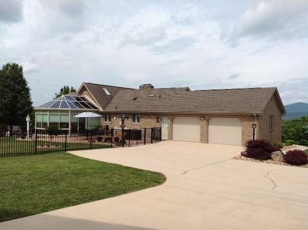 5.5 Acres of Land with Home for Sale in Roanoke, Virginia