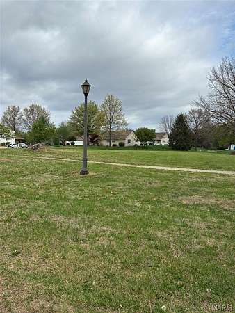 0.5 Acres of Residential Land for Sale in Highland, Illinois