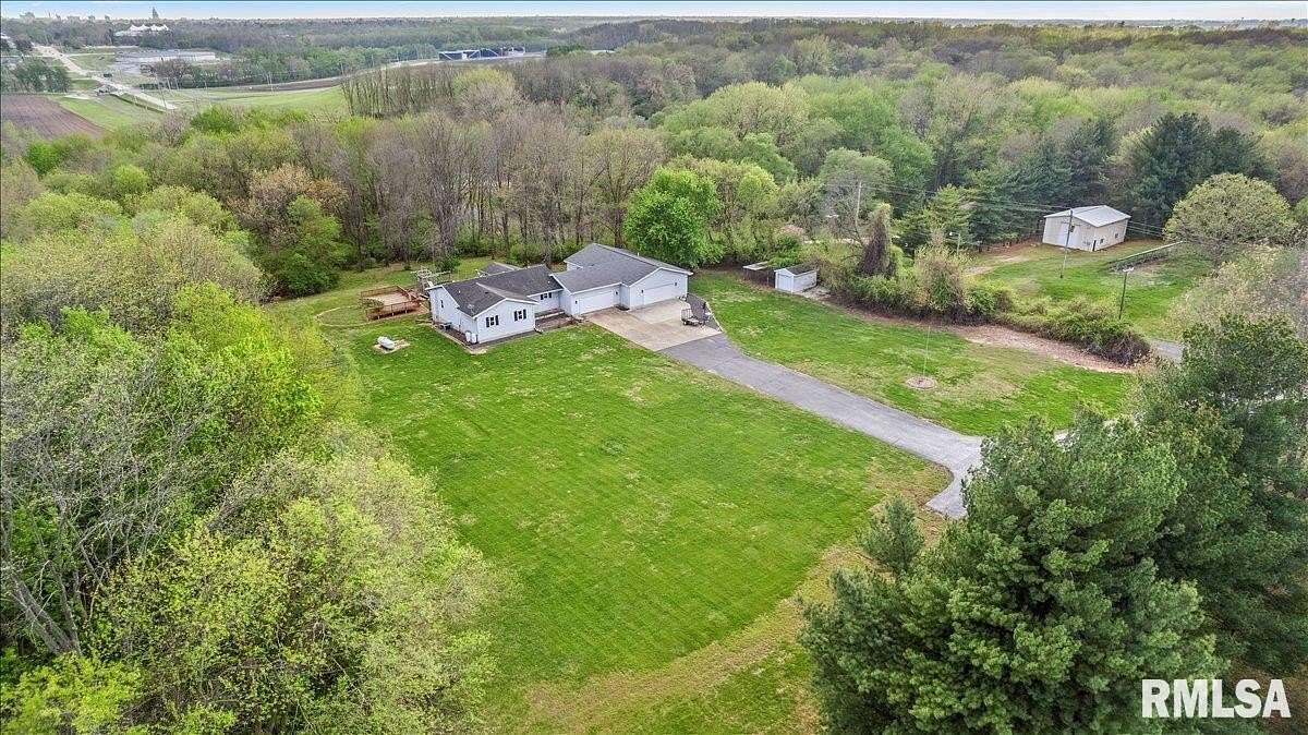 5.74 Acres of Land with Home for Sale in Springfield, Illinois